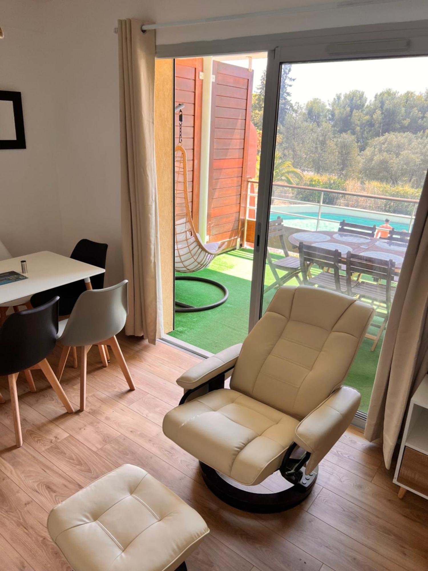 Appartement La Terrasse Du Liouquet 106 à La Ciotat Extérieur photo
